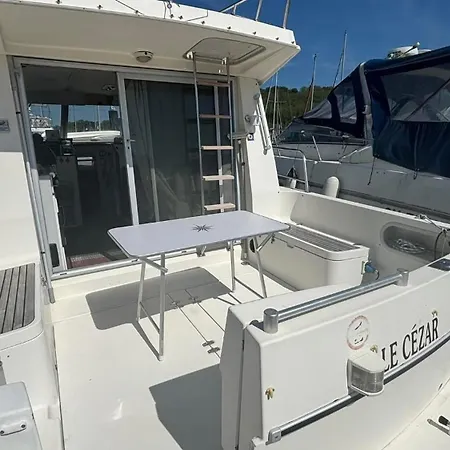 Bateau Le Cezar Botel Dives-sur-Mer
