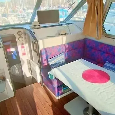 Bateau Le Cezar *
